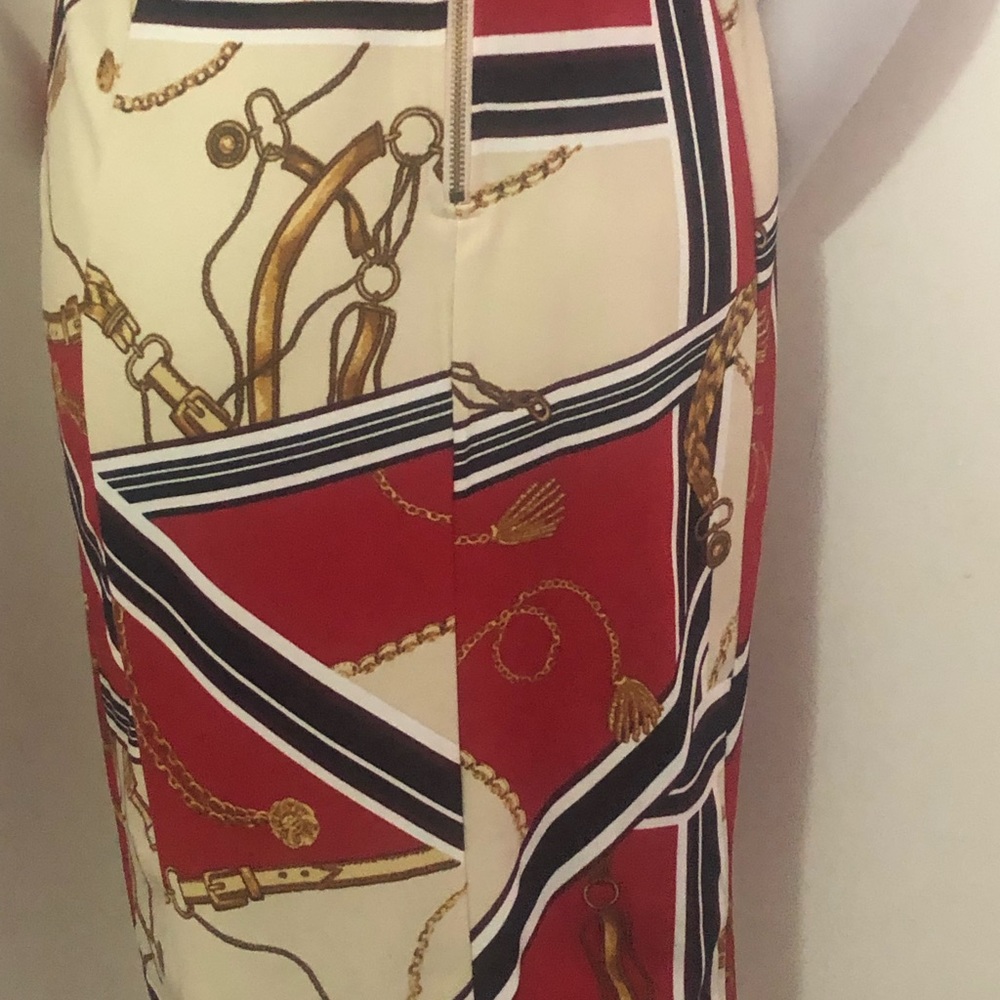 Sleeveless Smart Multi Color Patterned Dress. - image 8